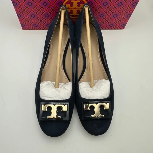 Tory Burch Women's Size 8M Gigi Suede Pump Block Heel Tory Navy Logo Kid Suede - Picture 2 of 9